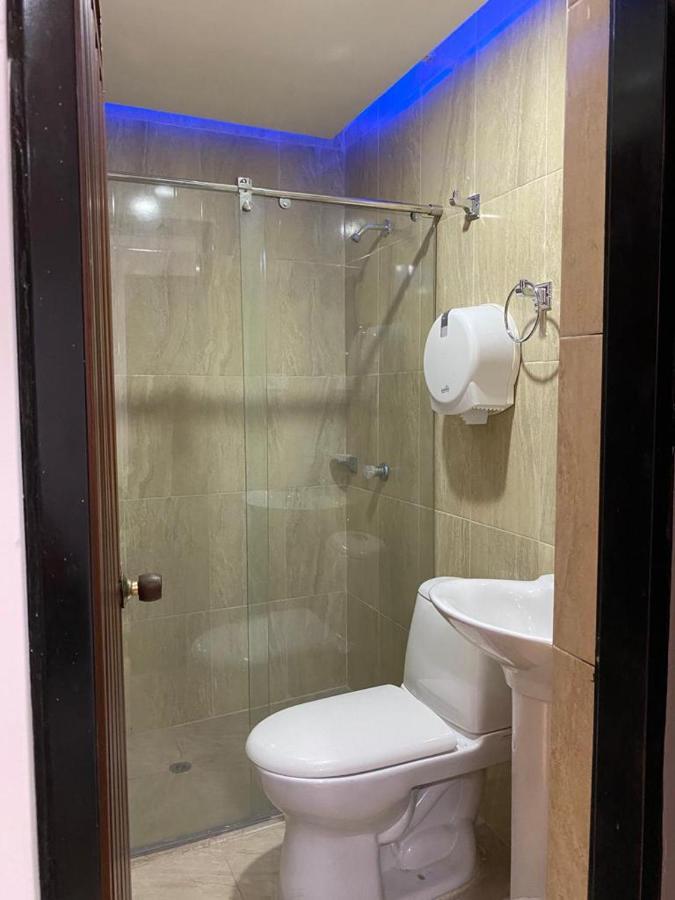 Aparta Hotel El Cacique Upar 巴耶杜帕尔 外观 照片